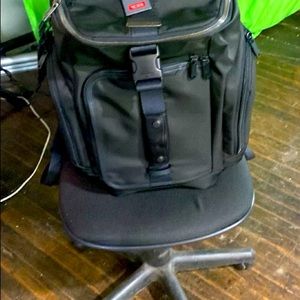 Tumi backpack mens, never been used still has the tags